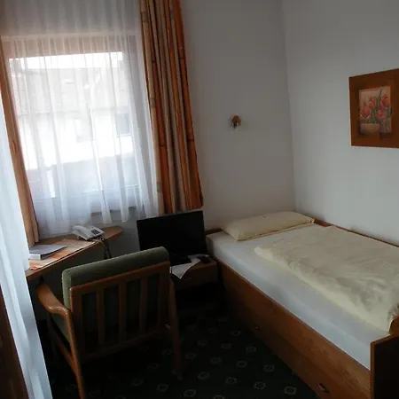 Appartementhaus Inntal - Das Nichtraucherhaus شقة باد فسينغ